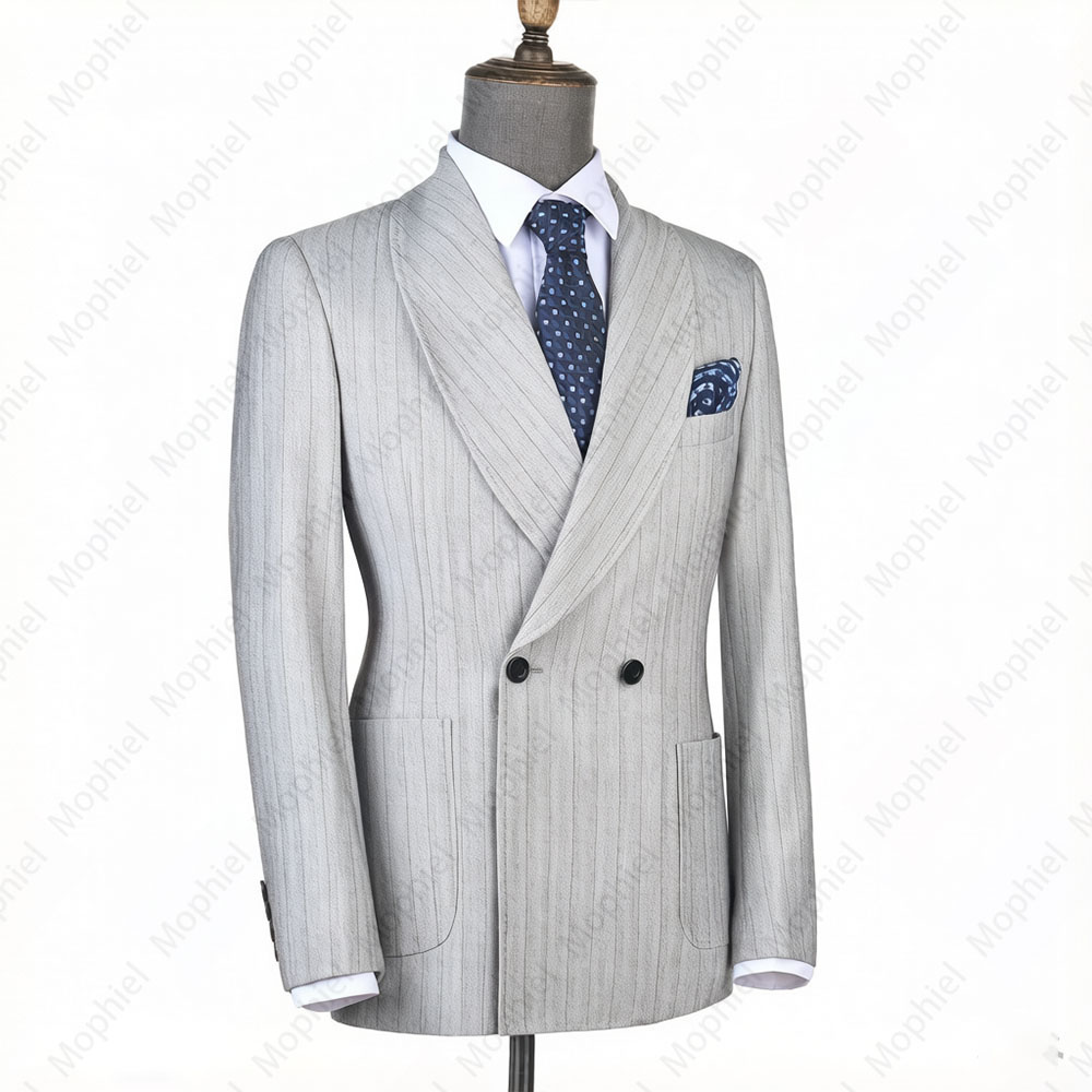 ชุดสูทผู้ชายสีเทาอ่อน Mophiel  - Men Formal Wear For Wedding บทวิจารณ์และราคา