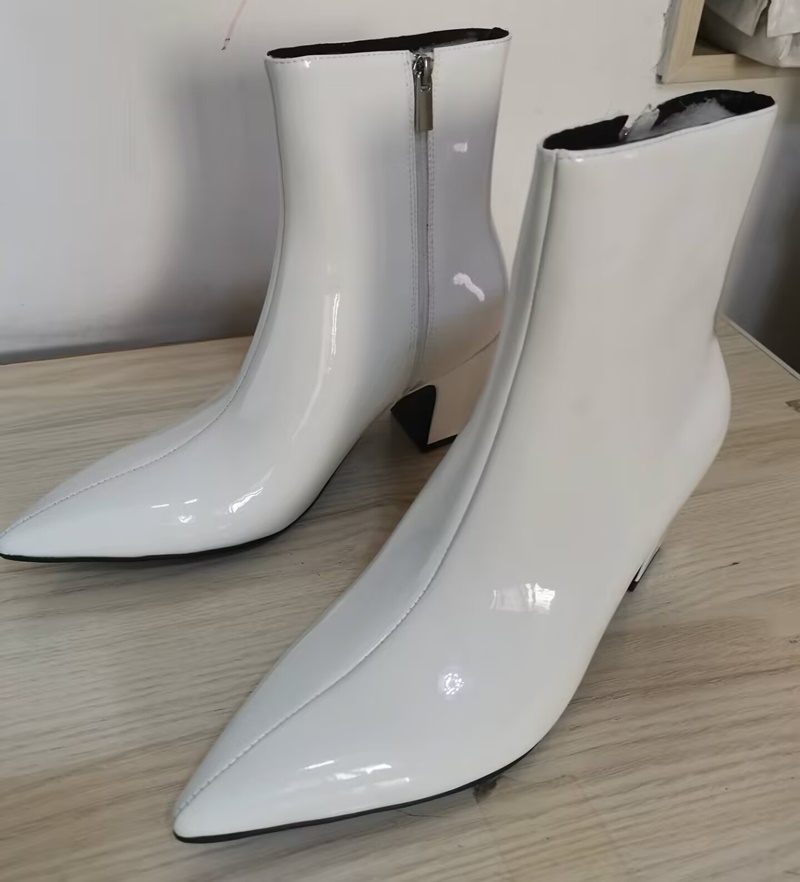 รองเท้าบูทสีขาวแฟชั่นใหม่สำหรั - Men Formal Wear Shoes บทวิจารณ์และราคา